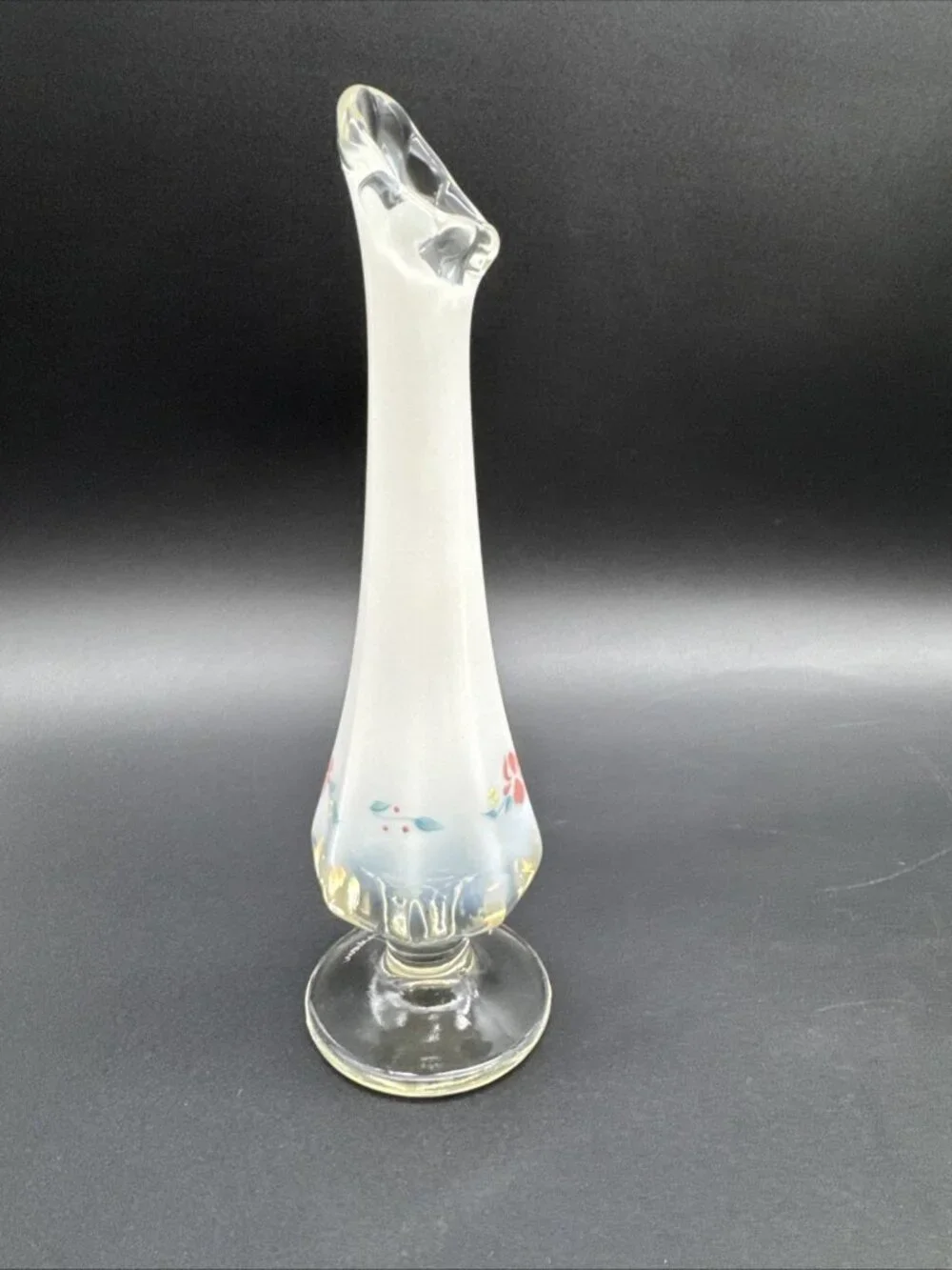 VTG Fenton Glass Opalescent Country Garden Cottage Floral Swung Bud Vase Signed